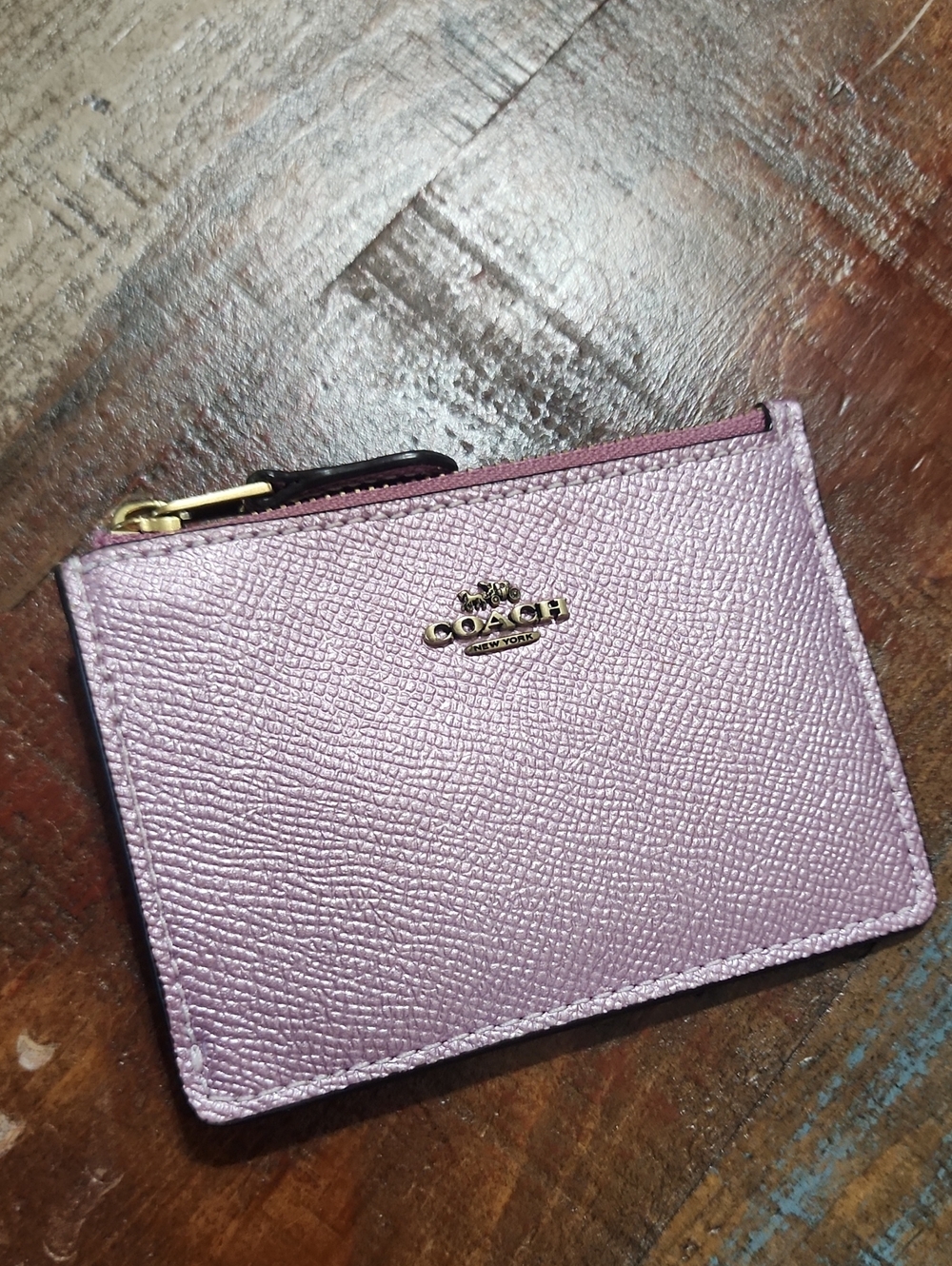 COACH Metallic Pink Card Wallet Antique Gold Logo Hardqare Keychain
